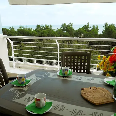 Locazione Turistica Cerrano Park-1 * 피네토